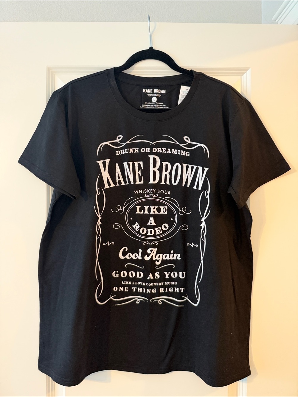 Maurices Black Kane Brown Graphic Tee